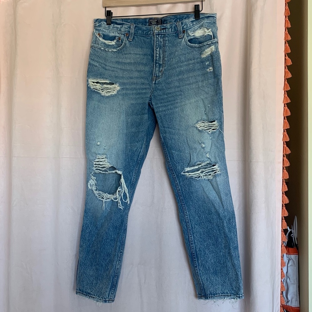 Abercrombie Mom Jeans